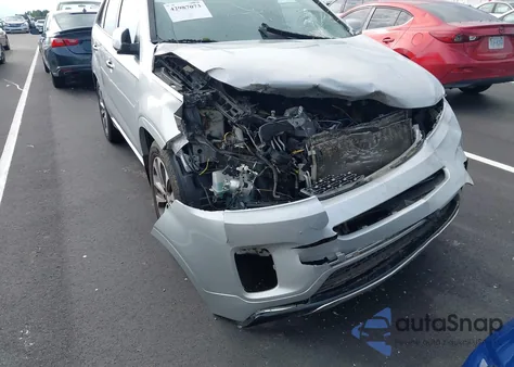 2014 Kia Sorento Sx z USA, uszkodzony, nr VIN 5XYKW4A79EG452038